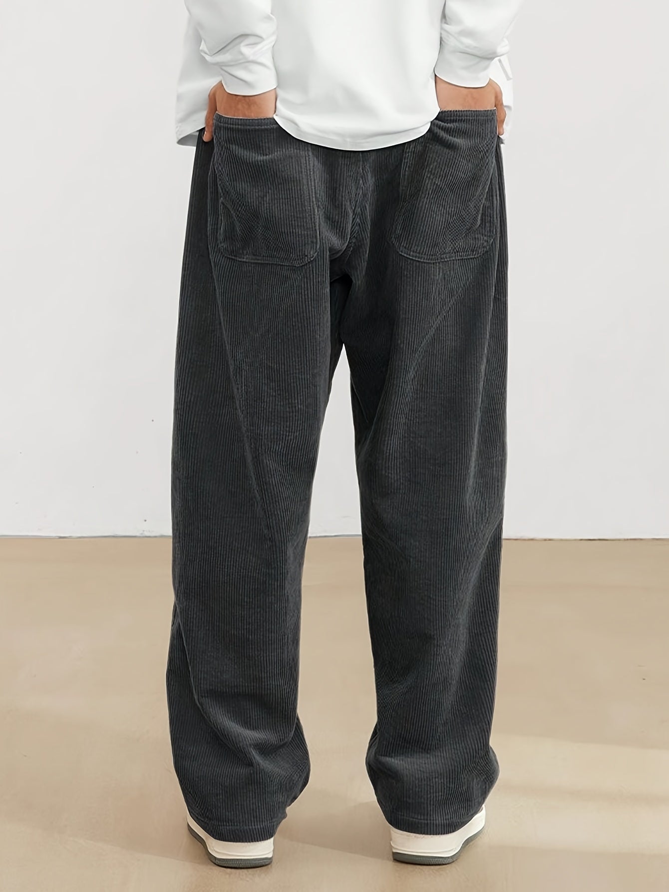 Herren Cordhosen mit Taschen