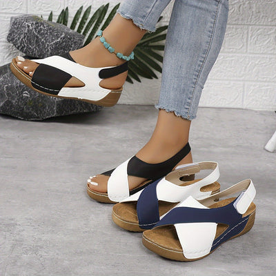 Damen Keilsandalen mit gekreuzten Riemen