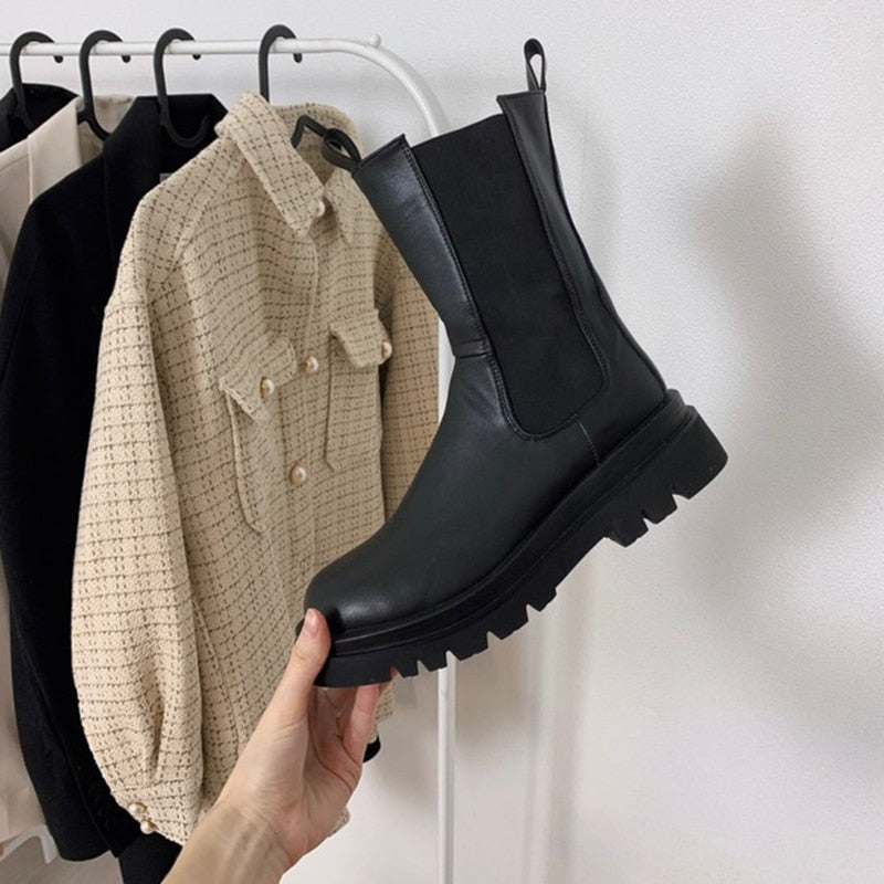 Klobige Plateaustiefel für Damen