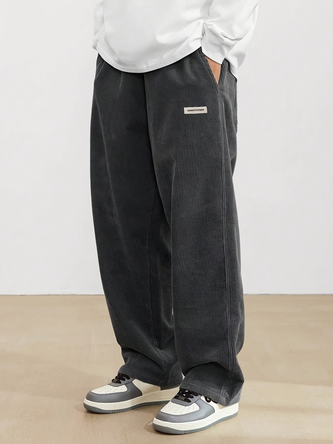 Herren Cordhosen mit Taschen