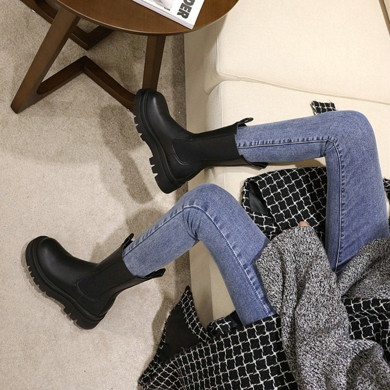 Klobige Plateaustiefel für Damen