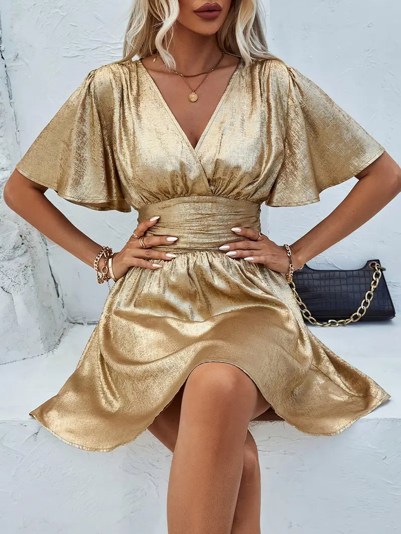 Damen Sommer-Minikleid mit V-Ausschnitt und flatternden Ärmeln