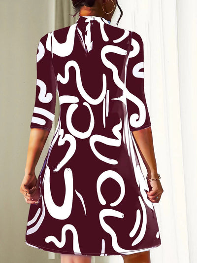 Damen Mini Kleid für den Sommer mit abstraktem Muster