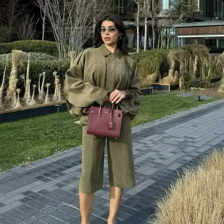 Damen-Cropped-Jacke und Shorts Set