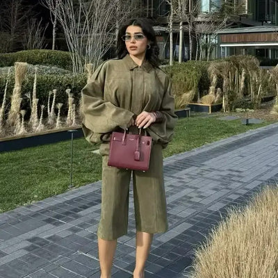 Damen-Cropped-Jacke und Shorts Set