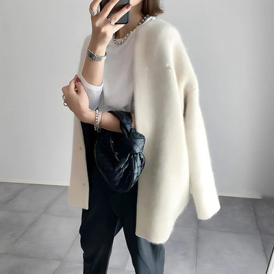 Damen Strickjacke in mittlerer Länge