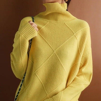 Damenpullover mit Rautenmuster