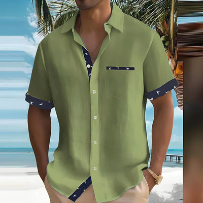 Herren Sommerhemd mit kurzen Ärmeln und Brusttasche