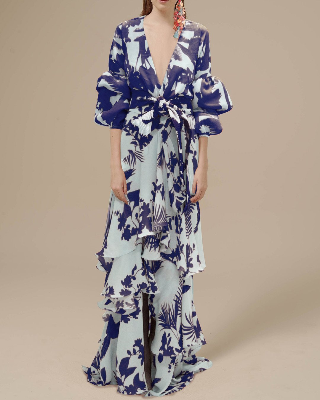 Damen Sommer-Maxi-Kleid mit tiefem V-Ausschnitt und Puffärmeln