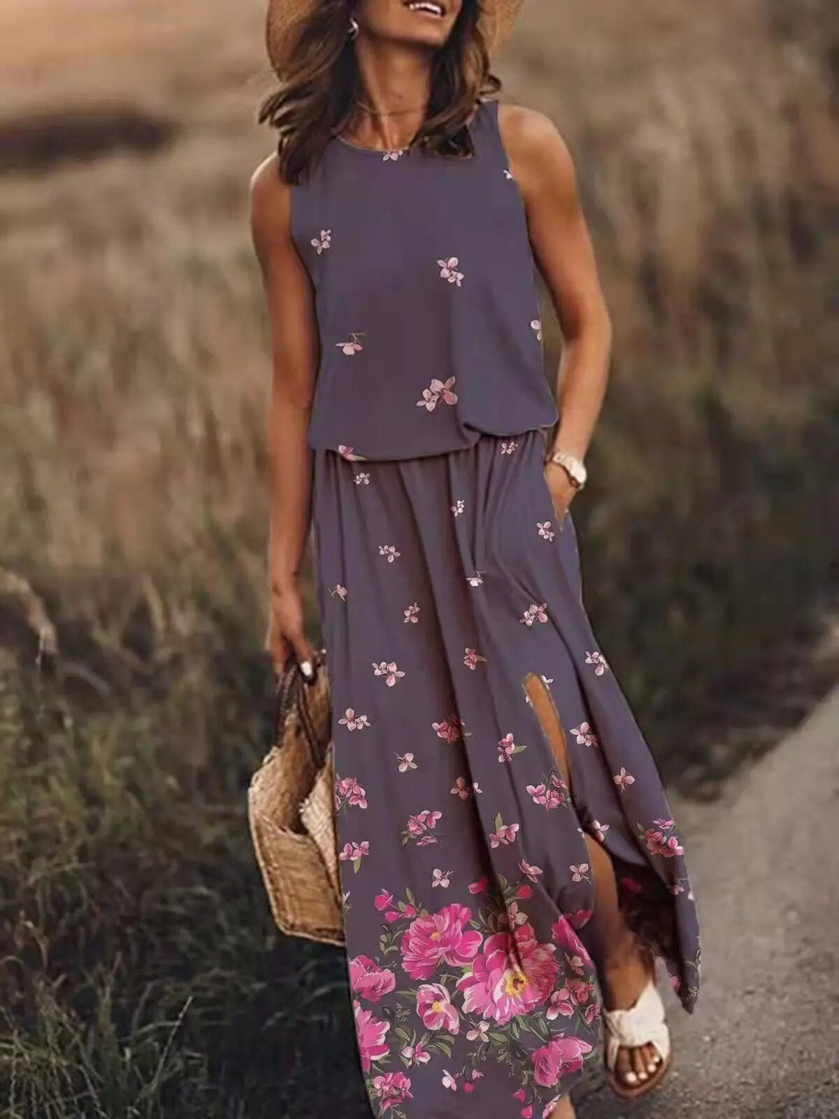 Damen Sommer Maxikleid mit grafischen Drucken und Seitenschlitz