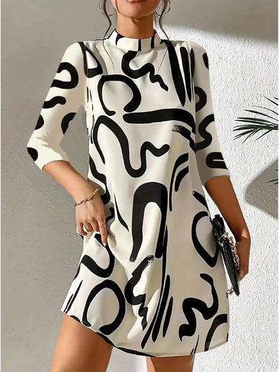 Damen Mini Kleid für den Sommer mit abstraktem Muster