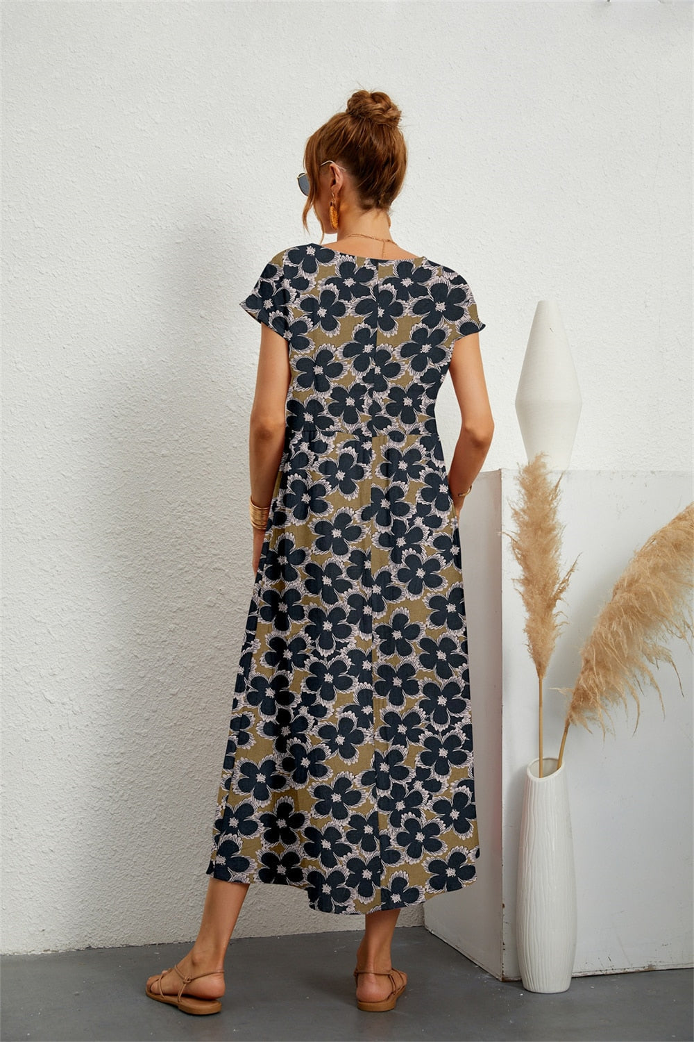 Kurzärmeliges Kleid für Damen